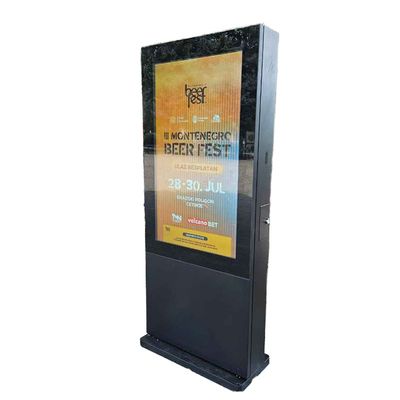 comprar Cartelera digital exterior con clasificación IP65, brillo de 1000 cd y material de acero inoxidable para alta visibilidad y durabilidad Fabricación en línea